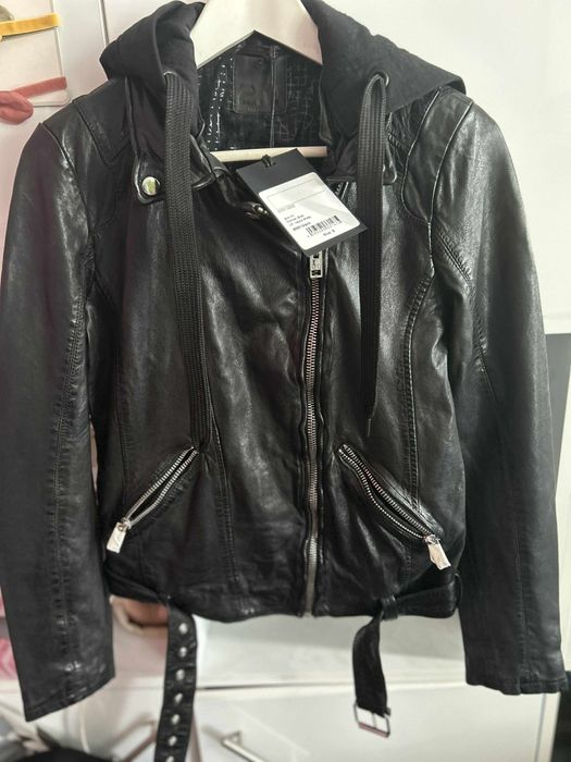 Кожено яке  НОВО