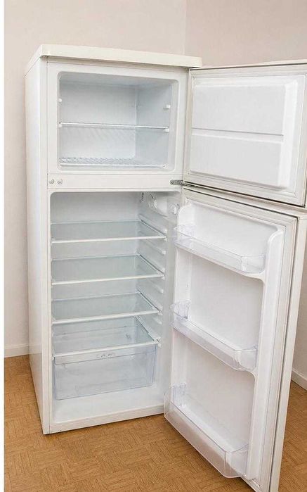 Frigider Zanussi – funcționează perfect – compact – disponibil imediat