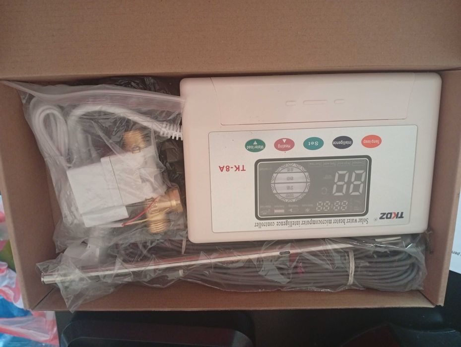 Соларен контролер