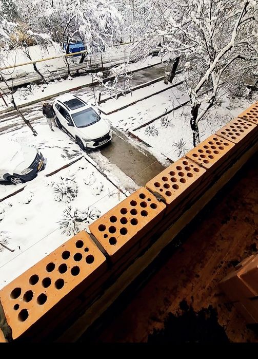 Балконга гишт терамиз кладка балкон