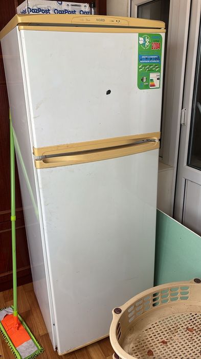 Продаётся холодильние