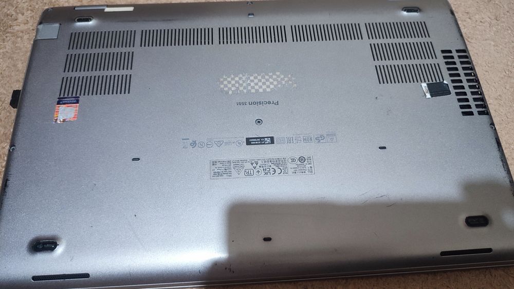 Dell Precision 3551 core i9 10885H