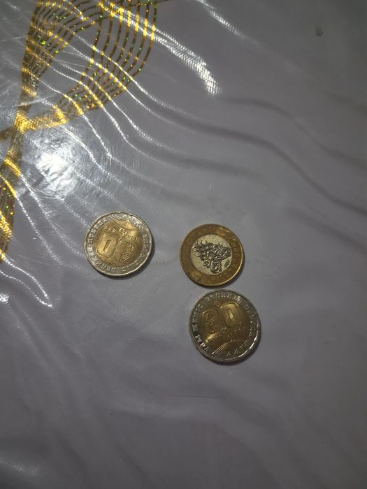 Продам юбилейные монеты Казахстан