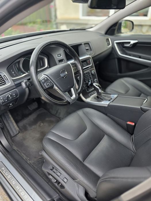 Volvo v60 hibrid 2013