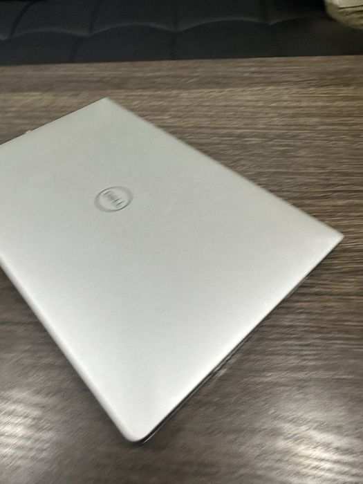 8-ядерный ультрабук Dell XPS для офисных работ