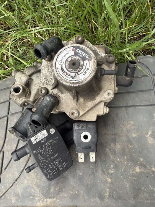 Продавам части за пежо  307