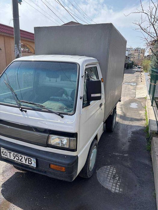 Labo srochna sotiladi