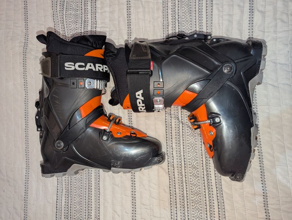 Scarpa Maestrale Rent 27(42) clapari tura