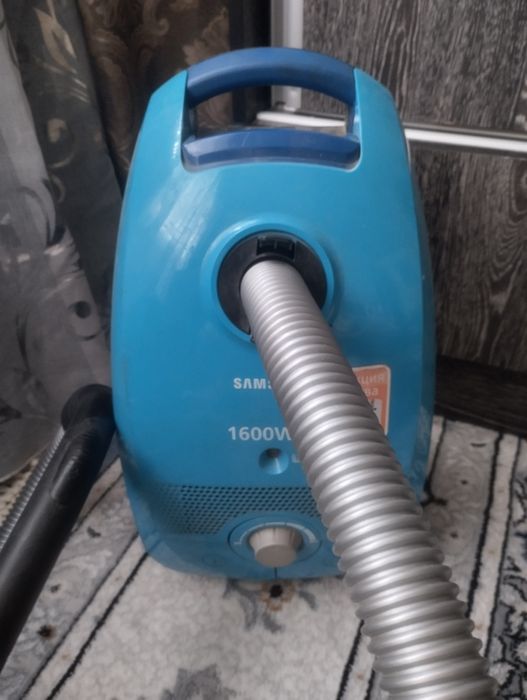 Продается пылесос