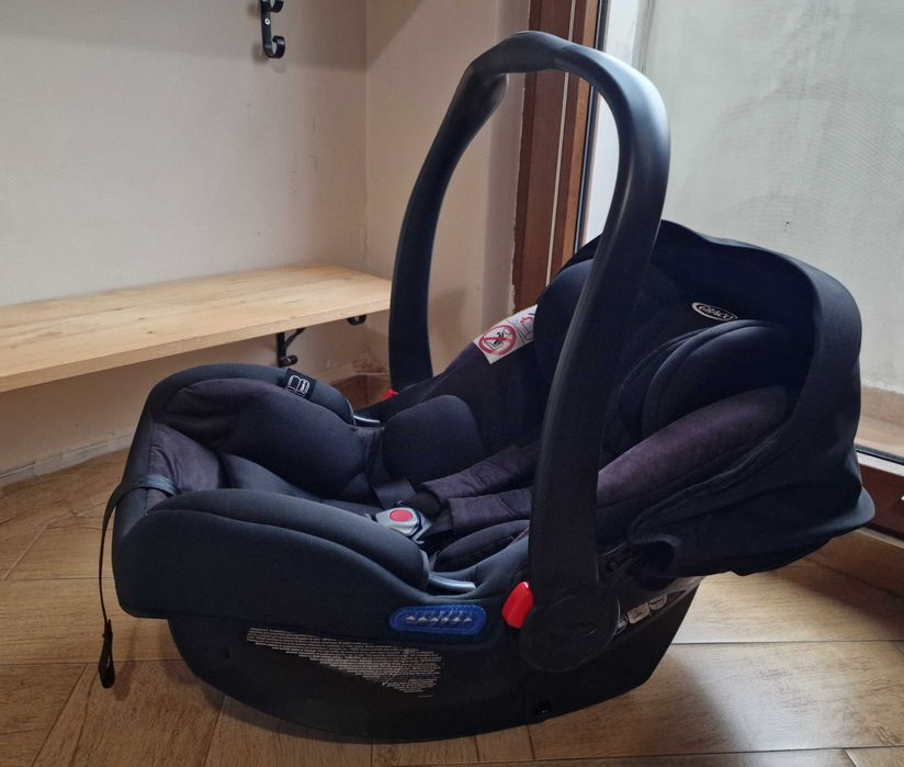 Кош за автомобил GRACO с база Isofix