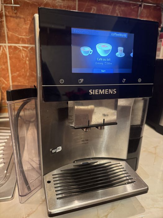 Espressor Siemens EQ 700 integral wi-fi