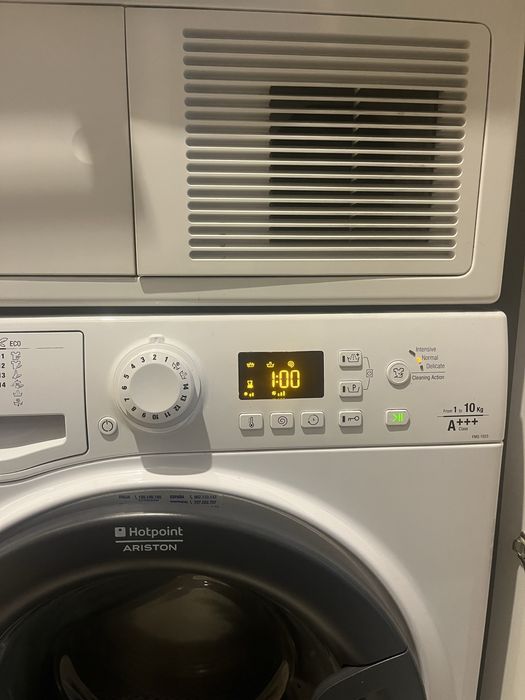Пералня Хотпойнт Аристон