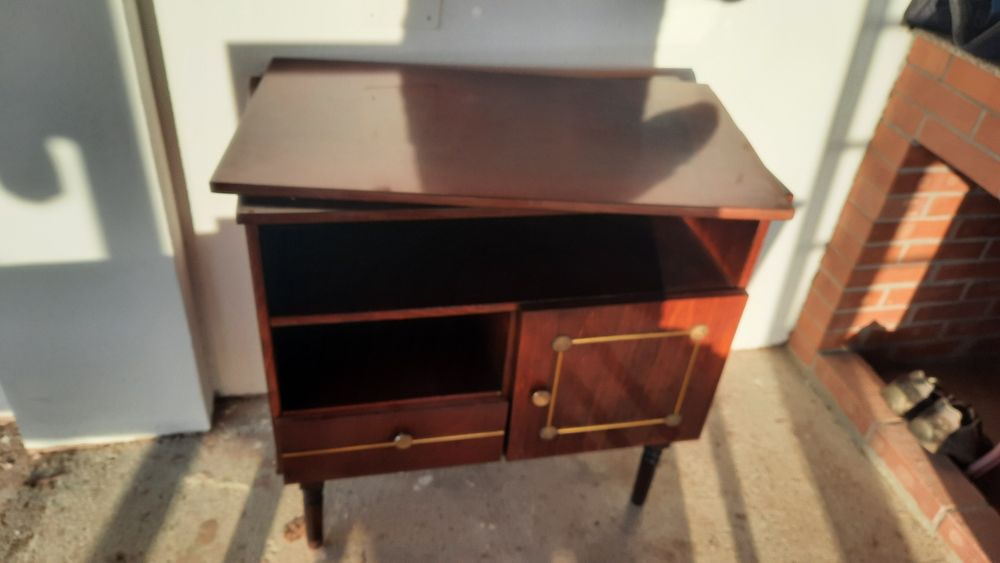 Comanda TV din ani 90 în stare bună