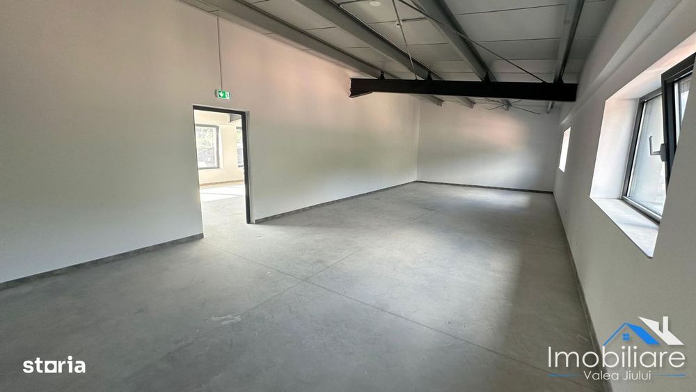 Spatiu comercial / Hala  - Petrosani | Str. Livezeni | 550 mp