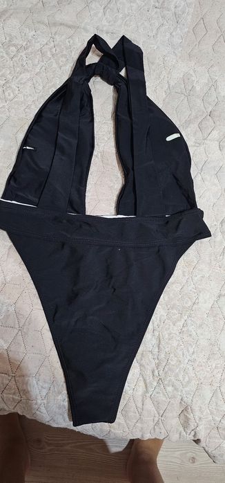 Цял бански черен