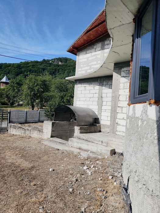 De vânzare 75000 € puțin negociabil