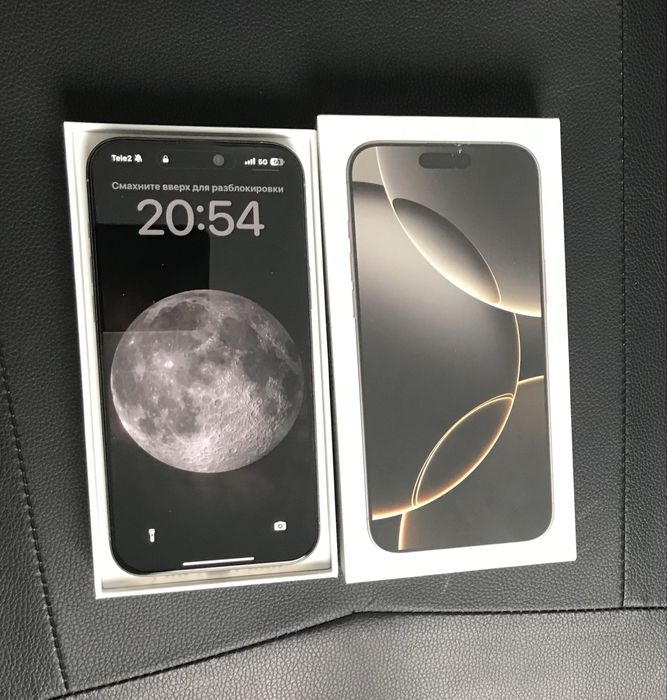 Продам iphone 16 pro max,  серебристый , 256гб, е-сим