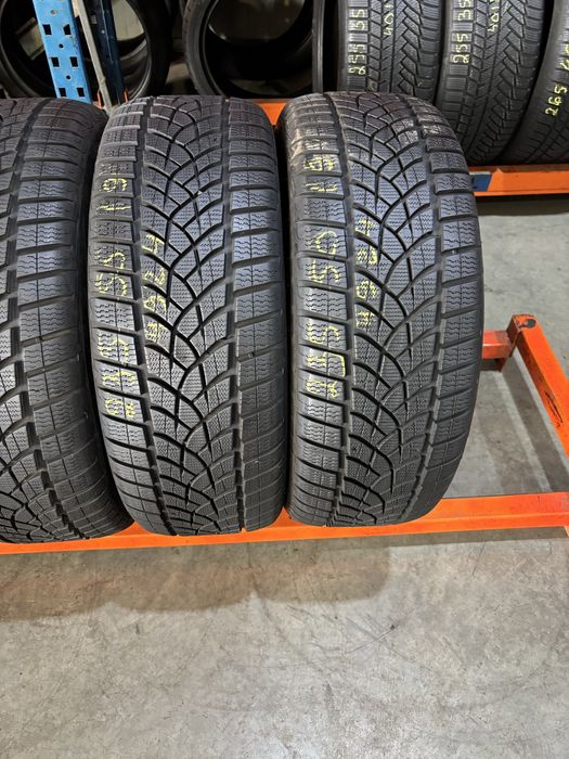 Anvelope Iarna 235/50/19 GoodYear UltraGrip Performance 235 50 19 R19
