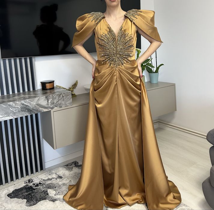 Rochie eleganta de nasa