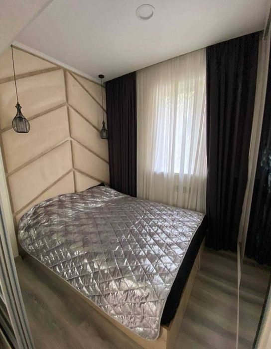 Продается 1 комнатная Ц6