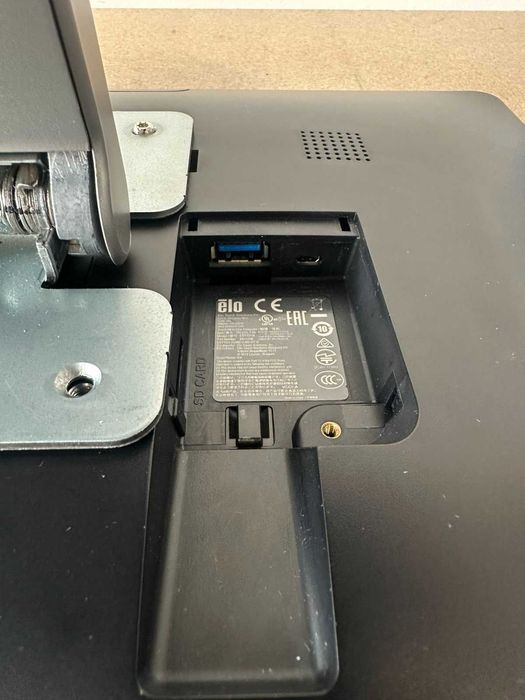 • ПОС Система за магaзин/заведение ELO 15" Touch/Android OS