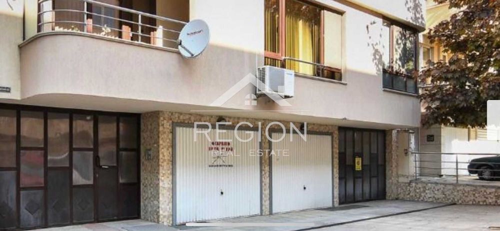 Дава се под наем Тристаен апартамент в Варна, Окръжна болница - 105 кв.м за 800 € - Снимка #13