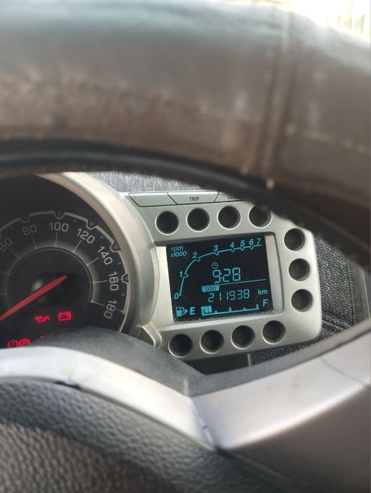 Chevrolet spark 2012