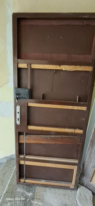 Входна метална врата 190/80