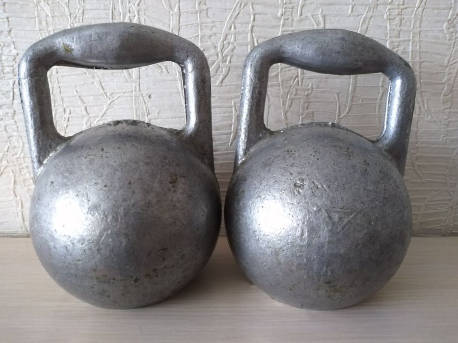 Гири детские 2 кг ссср