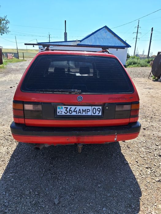 Продаю Пассат универсал в рабочем состаяние