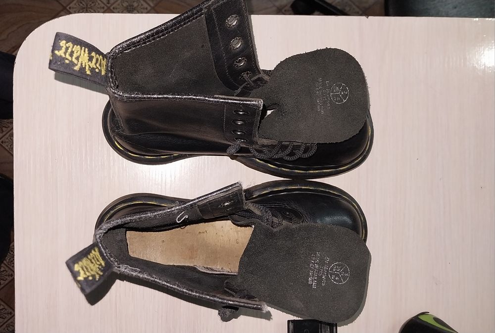 Продам кожанные ботинки оригинал