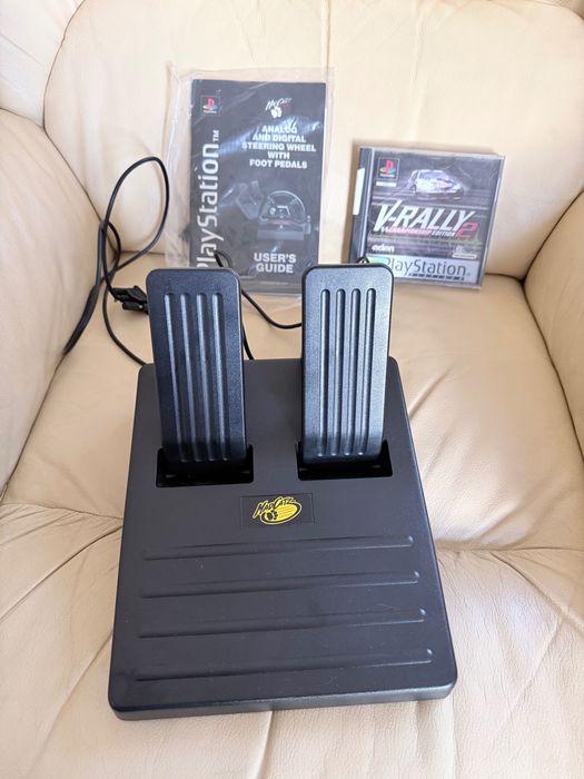 Play Station 1 ( ps1 ) волан с педали и игра
