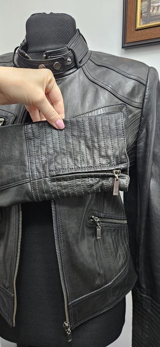 Desa                              .