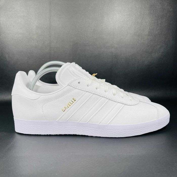 Дамски обувки ADIDAS GAZELLE размери EU36.5,38.5,40