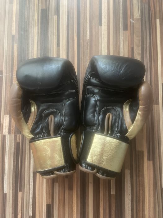 Manusi box topboxer 14 oz