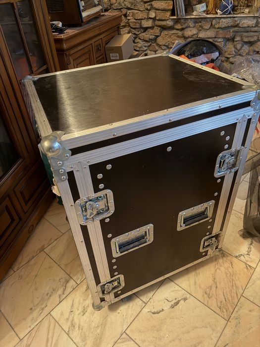 Cutie de Rack/ Case Thon Live 15U unitati cu roti