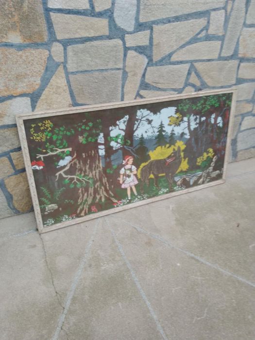 Стара картина,рамкиран кавьор,пано Червената шапчица и вълкът