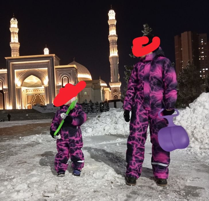 Продам парные комбенизоны 25000