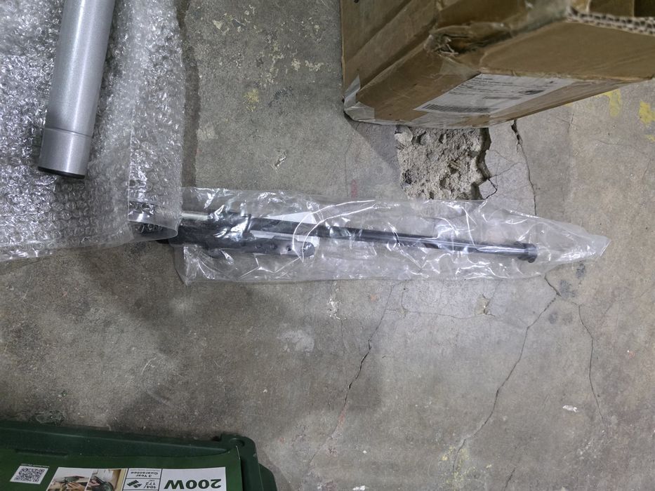 Suport de reparatii pentru bicicleta cu inaltime reglabila si clema rotativa 360 grade VOUNOT