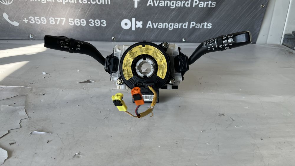 Кормилна конзола с лостчета Mazda 6 (2002-2008)