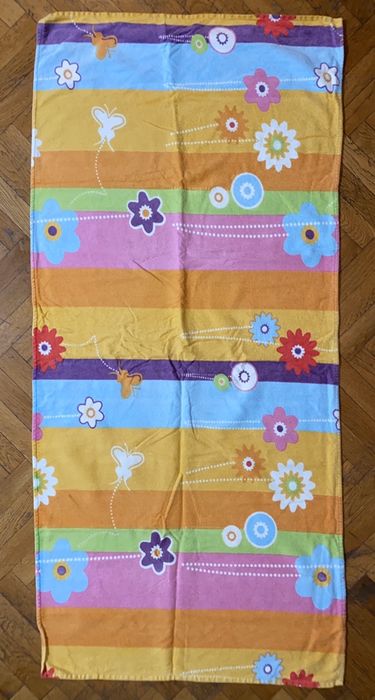 Плажни кърпи по 8 лева