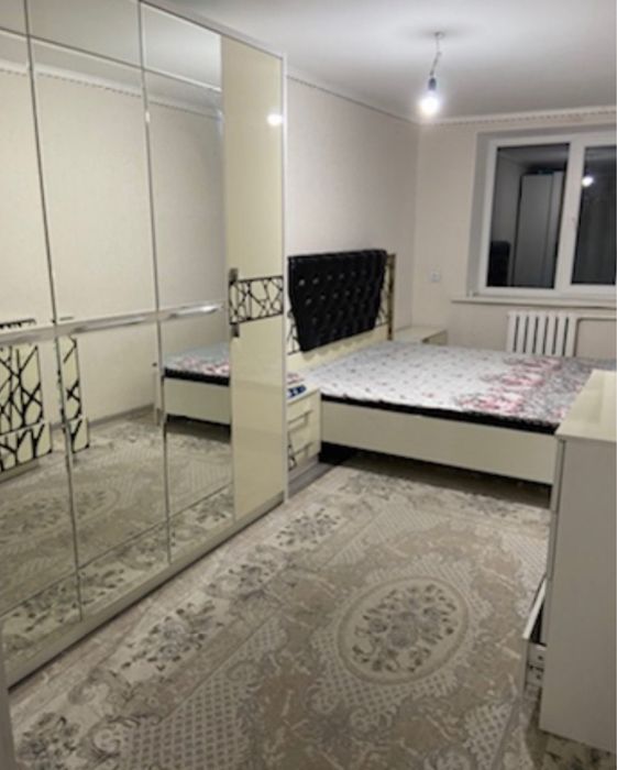 На Арбате в центре 10000