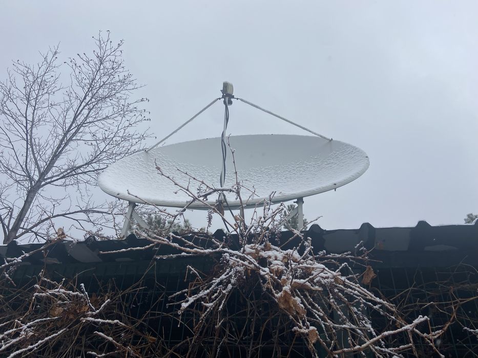 Отдам спутниковую тарелку