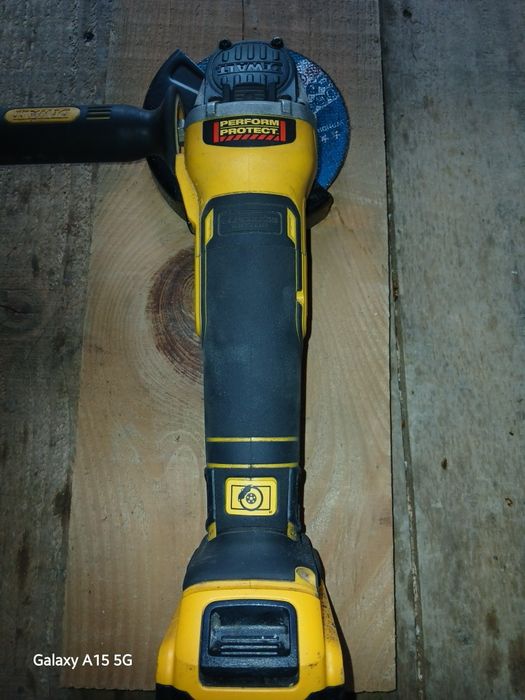 Flex devalt cu acumulator