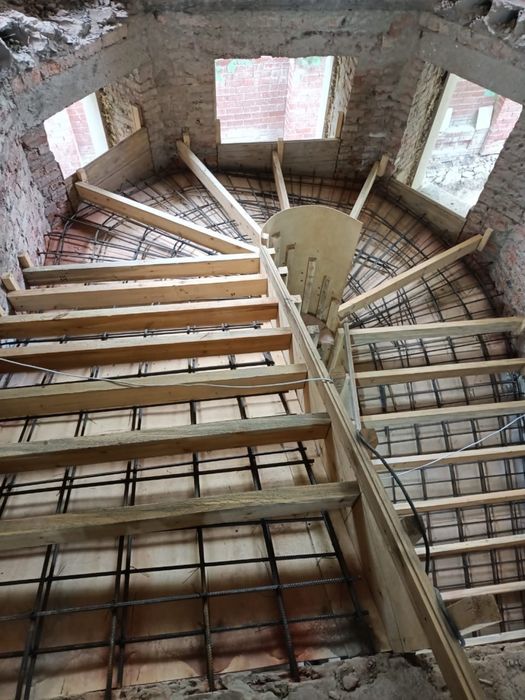 Бетонные лестницы. Монолит лестница