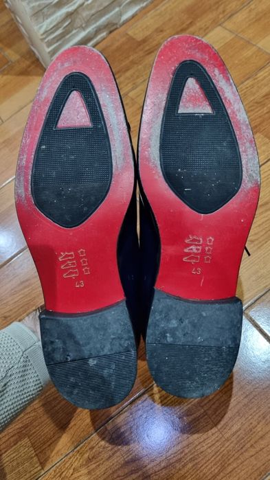 Pantofi barbati de piele lăcuiți Narman.