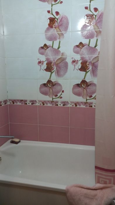 Продам 3х комнатную кв. 2 этаж лен.проект. торг.ум.