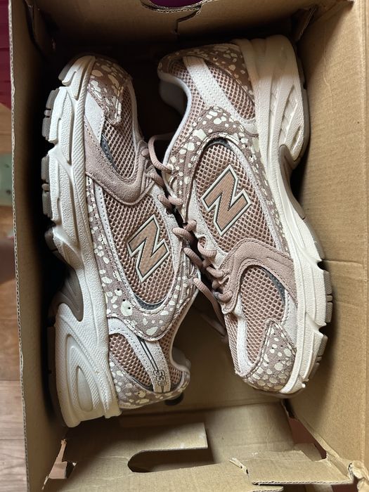 New balance маратонки