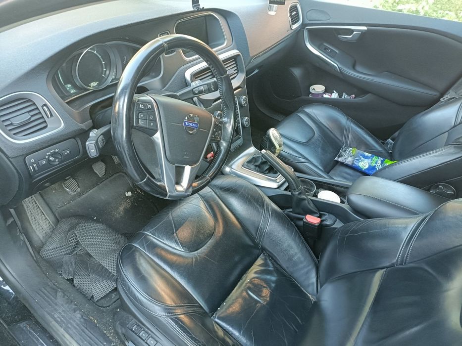 Volvo V40 din 2014