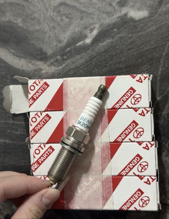 Свечи зажигания НОВЫЕ в машину